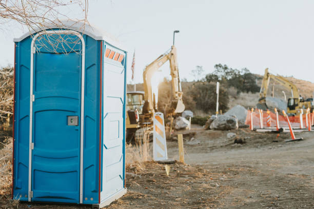 Best Portable restroom trailer rental  in Brooklyn Heights, OH