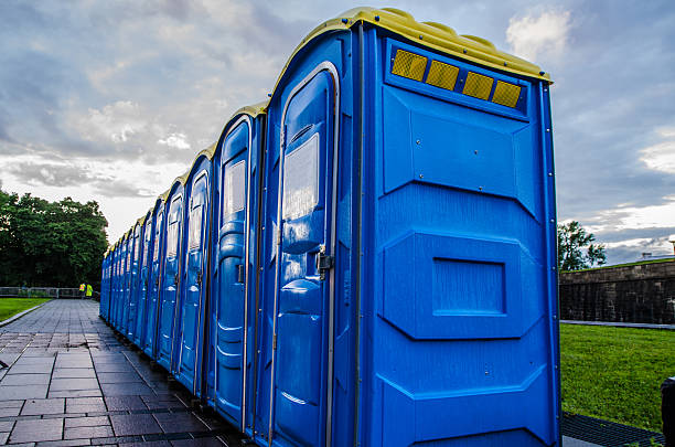 Best Porta potty delivery and setup  in Brooklyn Heights, OH